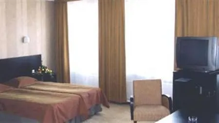 Hestia Maestro Old Town Szálloda 3*