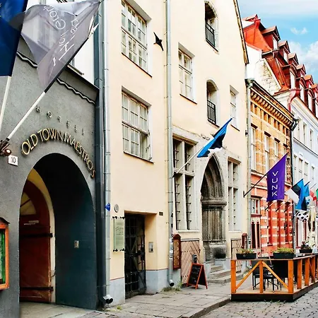 Hestia Maestro Old Town Отель 3*